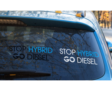 Naklejka Stop Hybrid Go Diesel